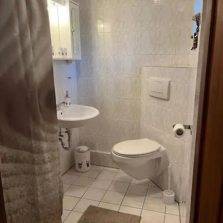 Cosy Holidayhome In Neef